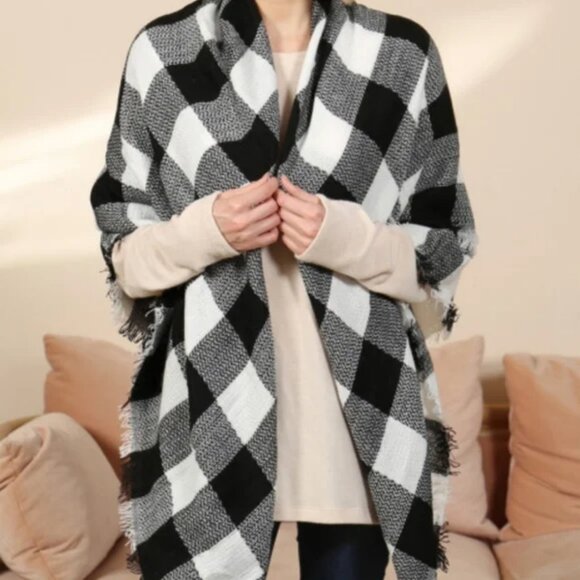 Checker scarf black & white - Picture 2 of 4